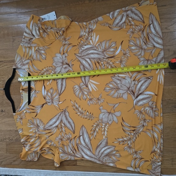 LIZ CLAIBORNE WOMEN'S PLUS SIZE GOLD TROPICAL SHORT SLEEVES SUMMER TOP SIZE 2X - Picture 14 of 16